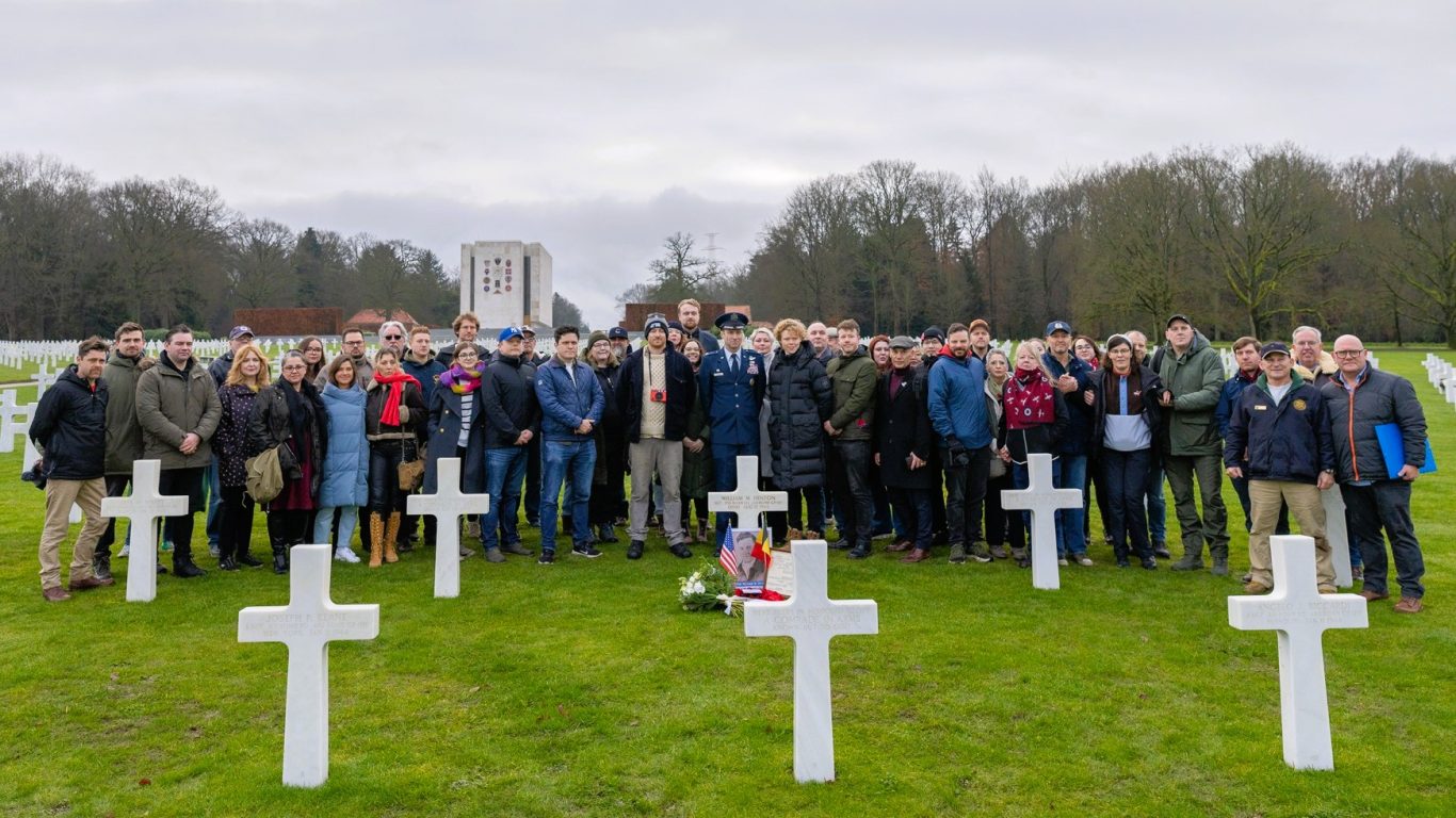 Commemorating Sgt. William M. Hinton, 100th Bomb Group (Photo © U.S. ABMC)